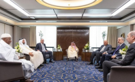 الشيخ يشارك في اجتماع وزراء الخارجية في الرياض..  أين الحكومة الجديدة بوزيري خارجية؟  
