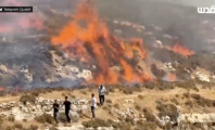 مستوطنون يحرقون أراضٍ بسنجل ويقيمون بؤرًا تحت حماية جيش الاحتلال