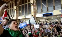 حماس تدعو إلى إضراب عالمي وتصعيد الحراك الجماهيري نصرة لغزّة ورفضًا للإبادة 