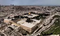 al-aqsa-mosque-aerial-view-22-mar-2023-reuters.jpg