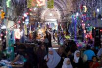 1024px-Jerusalem_muslim_quarter_during_Ramadan_Victor_Grigas_2011_-1-49_mini