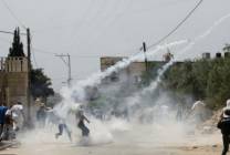 إصابات-بالاختناق-خلال-قمع-الاحتلال-مسيرة-منددة-بالاستيطان