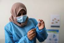 20210317110708reup-2021-03-17t110551z_1165910301_rc2zcm932pni_rtrmadp_3_health-coronavirus-palestinians-vaccines.h-scaled