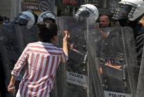 protester-confronts-palestinian-security-forces-demonstration-calling-palestinian-president