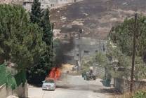 تحت حماية قوات الاحتلال.. المستوطنون يعتدون على الفلسطينيين في نابلس والخليل