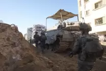الاحتلال يسحب فرقة تضم ألوية غولاني وسلاح الهندسة من غزة وينقل أخرى إلى الضفة