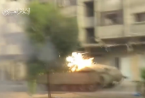 عاجل _ التلفزيون العربي يعرض مشاهد لاستهداف كتائب القسام جنود وآليات الاحتلال في مدينة رفح 1-42 +