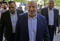 وفد حماس يغادر القاهرة إلى الدوحة 