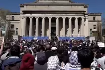 كولومبيا تنتفض من جديد: الطلاب المؤيدون لفلسطين يتظاهرون وشرطة نيويورك تعتقل العشرات