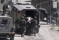 وفاة مسن بنوبة قلبية بعد اقتحام الاحتلال منزله في نور شمس وحملة اعتقالات بالضفة