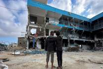2024-04-18T113727Z_1635003969_RC2467ASO0N1_RTRMADP_3_ISRAEL-PALESTINIANS-GAZA-SCHOOLS