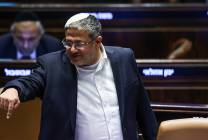 F241111CG143-1-e1731359373967