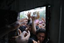 thumbs_b_c_2374edf81cd26833ee6f83e329829716