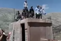 fd9f5feb-44d6-4c72-9912-c765b0e7672e