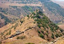 the-Golan-is-bounded-by-the-Jordan-River-and-the-Sea-of-Galilee-on-the-west-Mount-Hermon