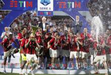 milan-lift-scudetto-2205-epa-scaled