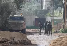 الاحتلال يعتدي على الفلسطينيين في نابلس ويمنع انتخابات نقابة الأطباء في القدس المحتلة