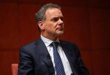 استقالة وزير الخارجية الهولندي احتجاجًا على رفض حكومي لاتخاذ إجراءات ضد الاحتلال