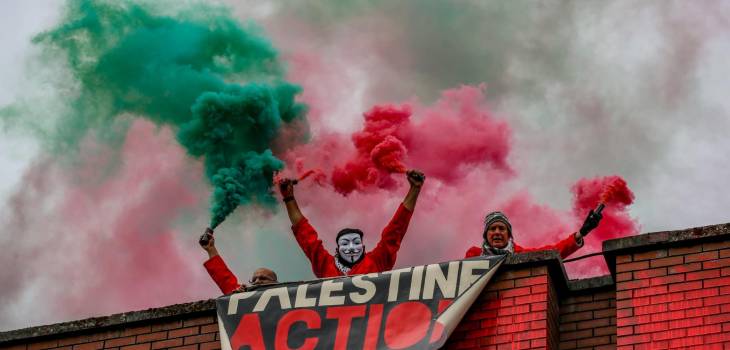 VXP-VX_Staff-4-Palestine-Action-in-Oldhams-Cairo-House-June-21-2021-scaled