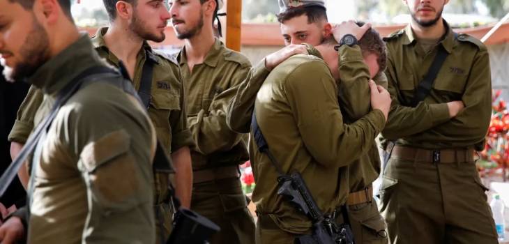 انتحار جندي من لواء غولاني بعد شهر من مقتل صديقه في غزة 