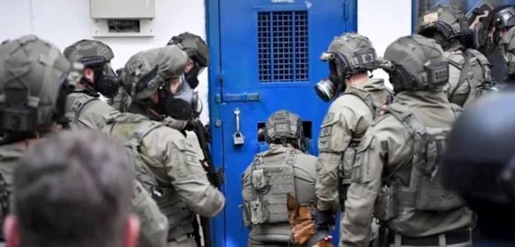 عدد الأسرى في سجون الاحتلال يفوق عددهم بانتفاضة الأقصى 