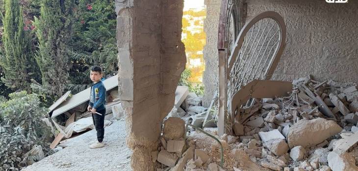 الاحتلال يفجّر منزل أسير في الخليل ويشن حملة اعتقالات بالضفة