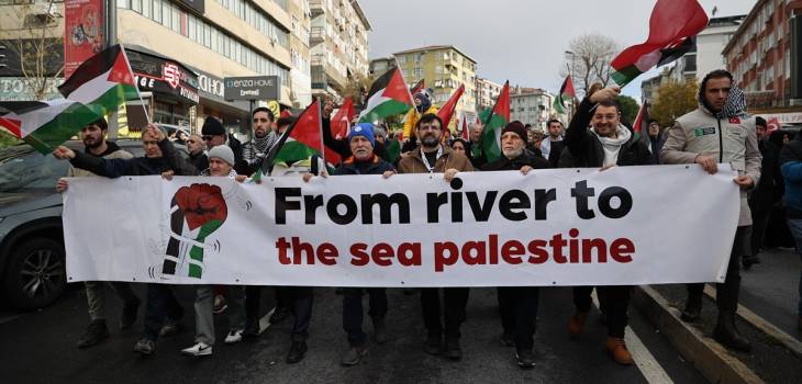 AA-20231217-33208096-33208092-PROPALESTINIAN_DEMONSTRATION_IN_ISTANBUL
