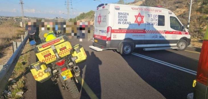 00064221888302450601538023273132