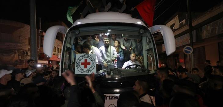 thumbs_b_c_ee8903d4cb5543dc001027e95c5db5db