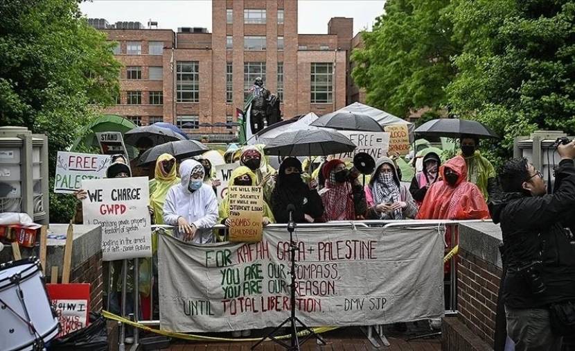 جامعة كاليفورنيا تسلّم إدارة ترامب معلومات عن 160 طالبًا وأكاديميًا مناصرًا لفلسطين 