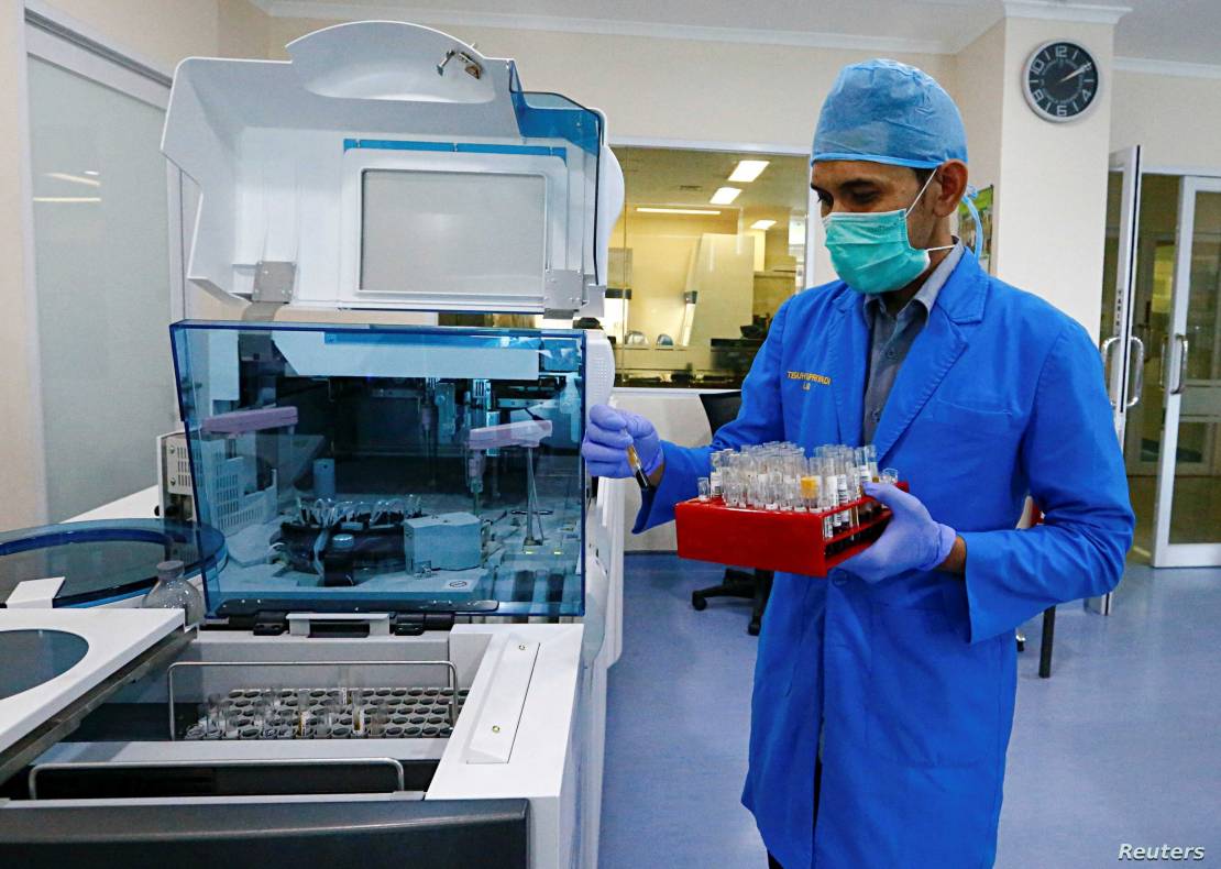 2020-12-16T092246Z_77333719_RC29OK906T7F_RTRMADP_3_HEALTH-CORONAVIRUS-INDONESIA