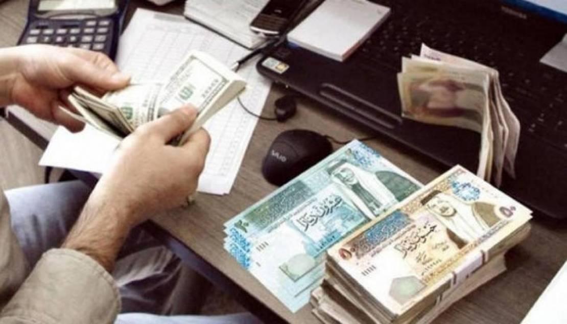 147-150004-dinar-crisis-gaza_700x400