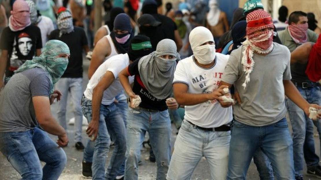 151008145039_comments_third_intifada_protesters_640x360_afp_nocredit