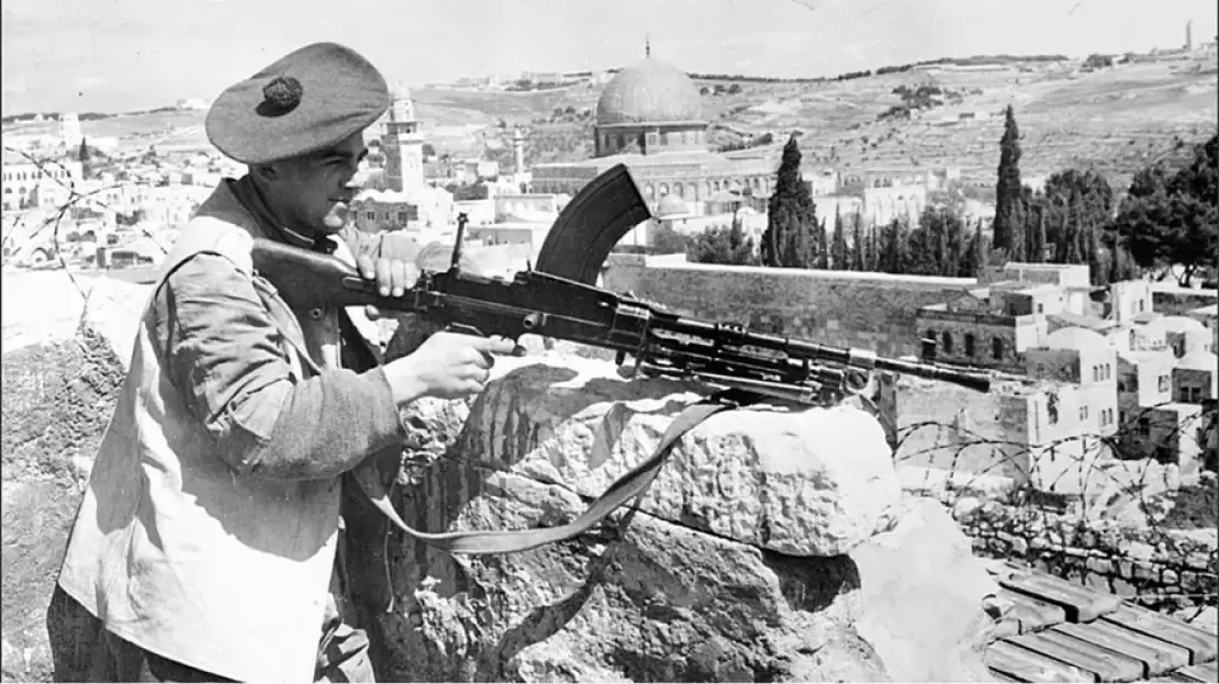 مؤرخ بريطاني يتحدث عن سياسة الخداع البريطانية في فلسطين 1914 - 1939