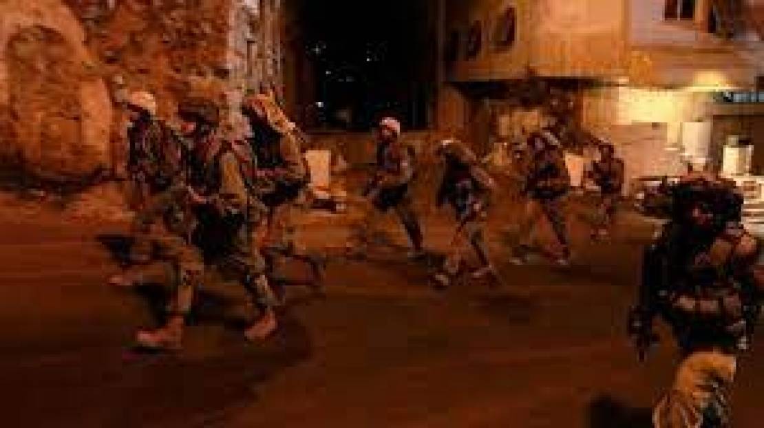 الاحتلال يفشل باعتقال مطارد في طوباس واشتباكات في نابلس