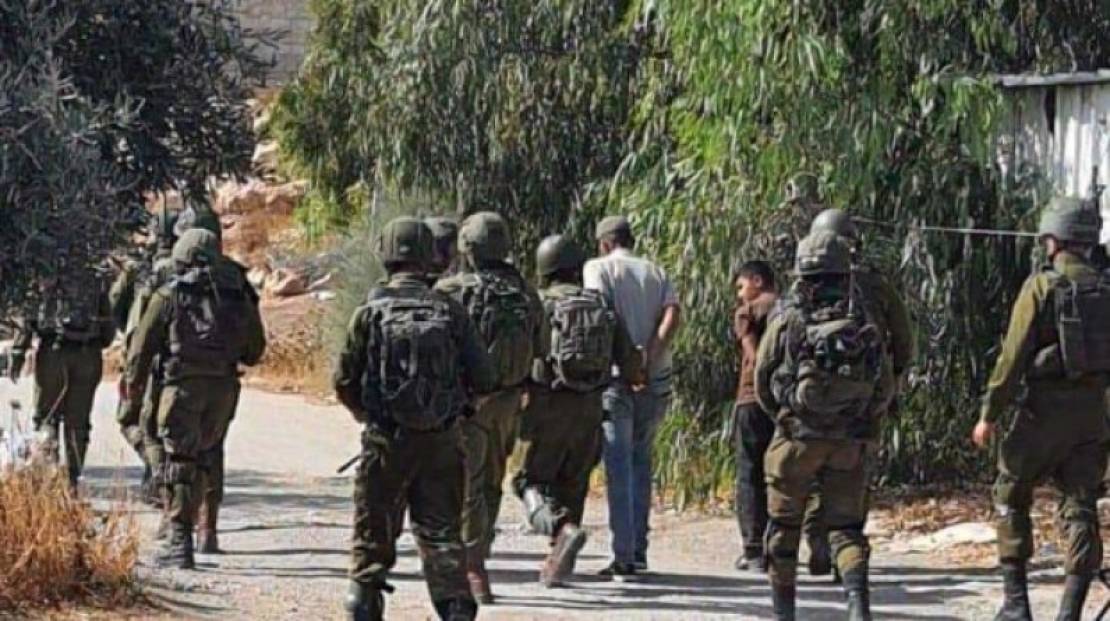  الاحتلال يشن حملة اعتقالات بالضفة طالت 80 فلسطينيا