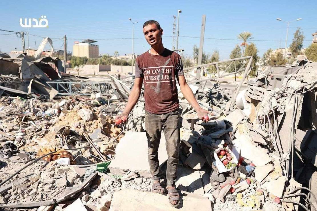 42 يومًا على العدوان: المجازر لم تتوقف في النصيرات وجباليا وخانيونس 
