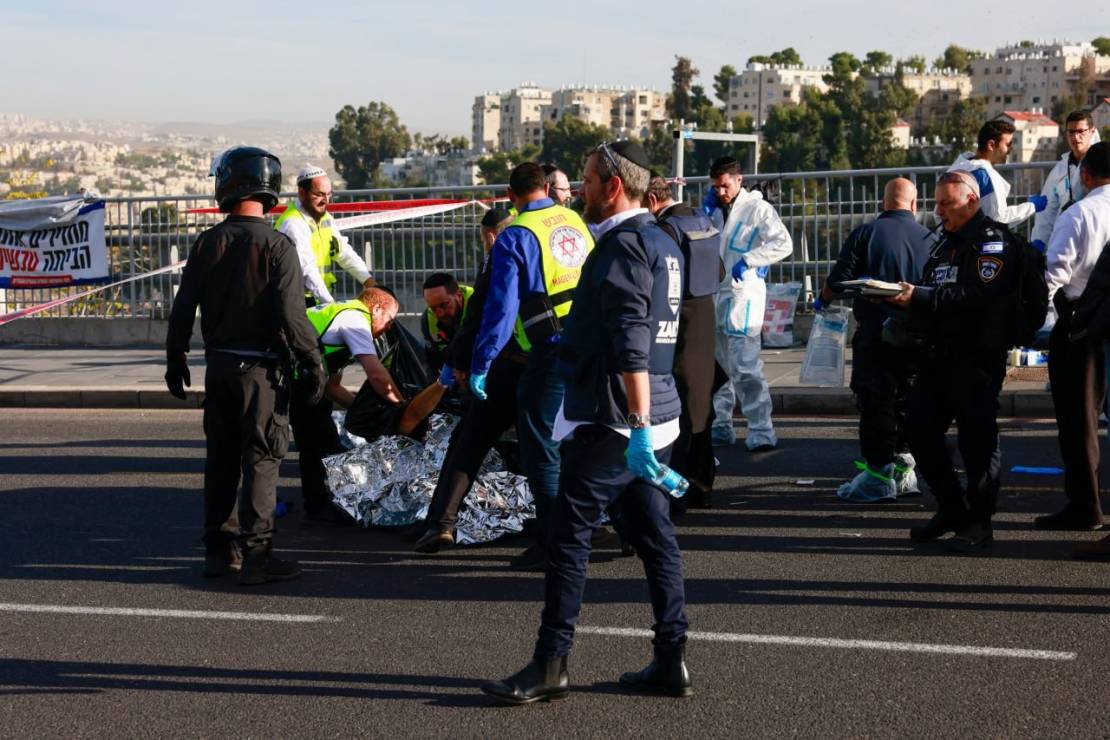مقتل 3 مستوطنين في عملية إطلاق نار بالقدس
