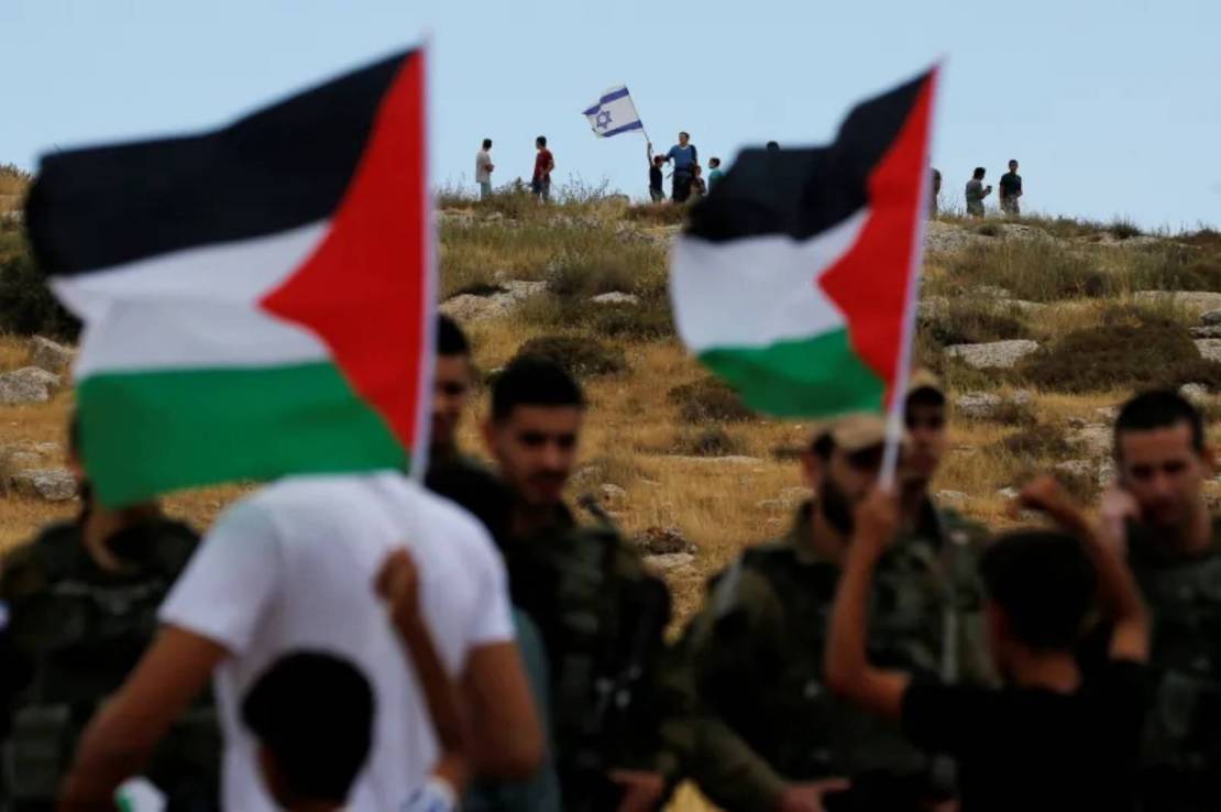 شخصيات أردنية وفلسطينية تطلق مبادرة لحماية المقاومة الفلسطينية 