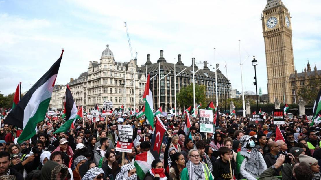 عريضة بريطانية لطرد سفيرة الاحتلال تجمع أكثر من 86 ألف توقيع في يوم واحد