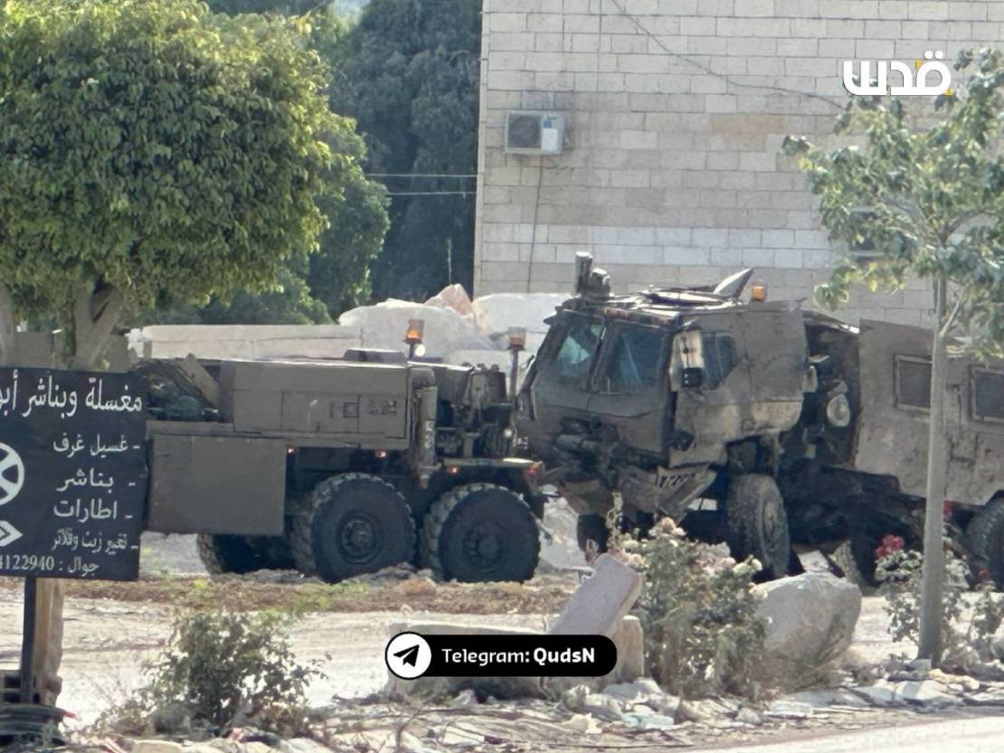 الاحتلال يعلن مقتل جندي وإصابة آخر بجروح خطيرة في انفجار عبوة ناسفة بمخيم نور شمس