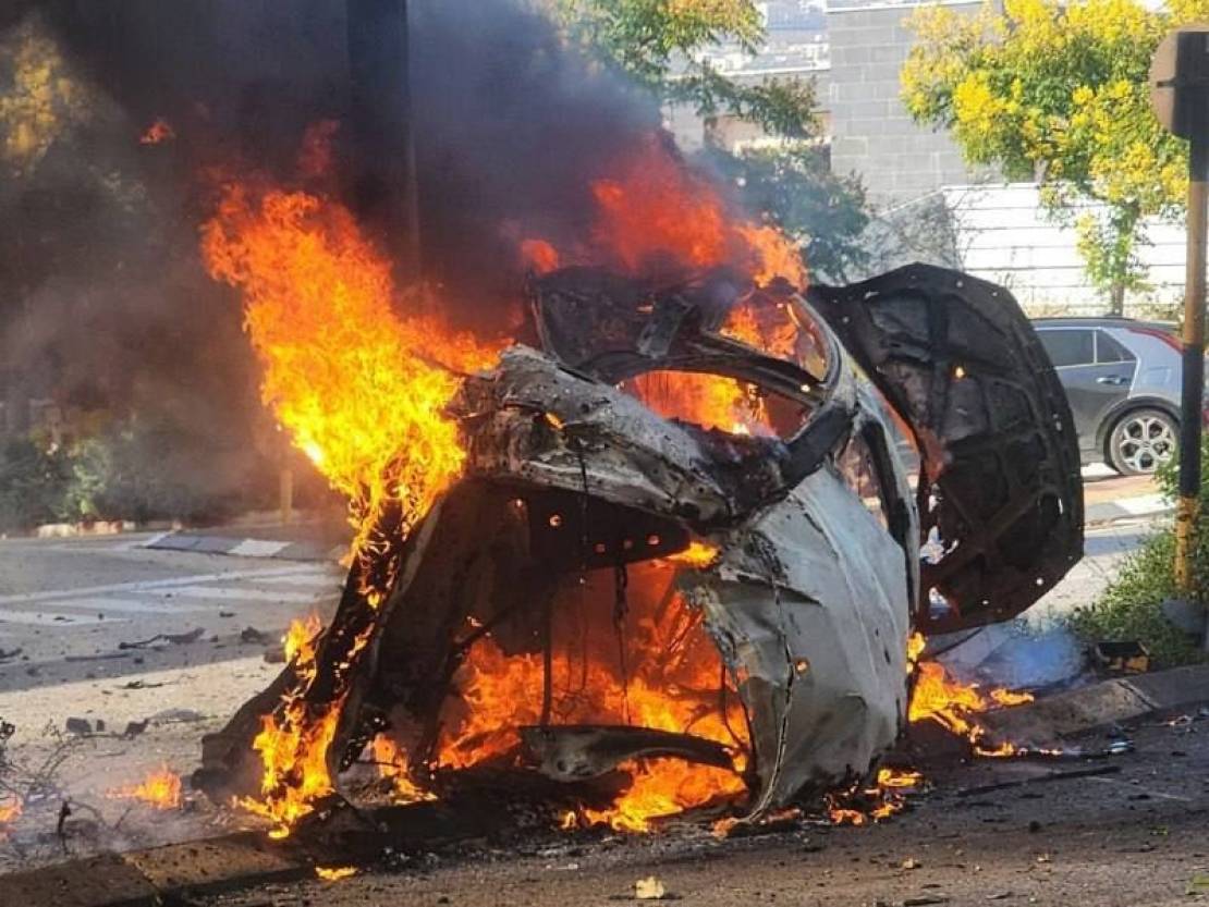 حزب الله يمطر المدن المحتلة من الشمال إلى "تل أبيب" برشقات صاروخي 