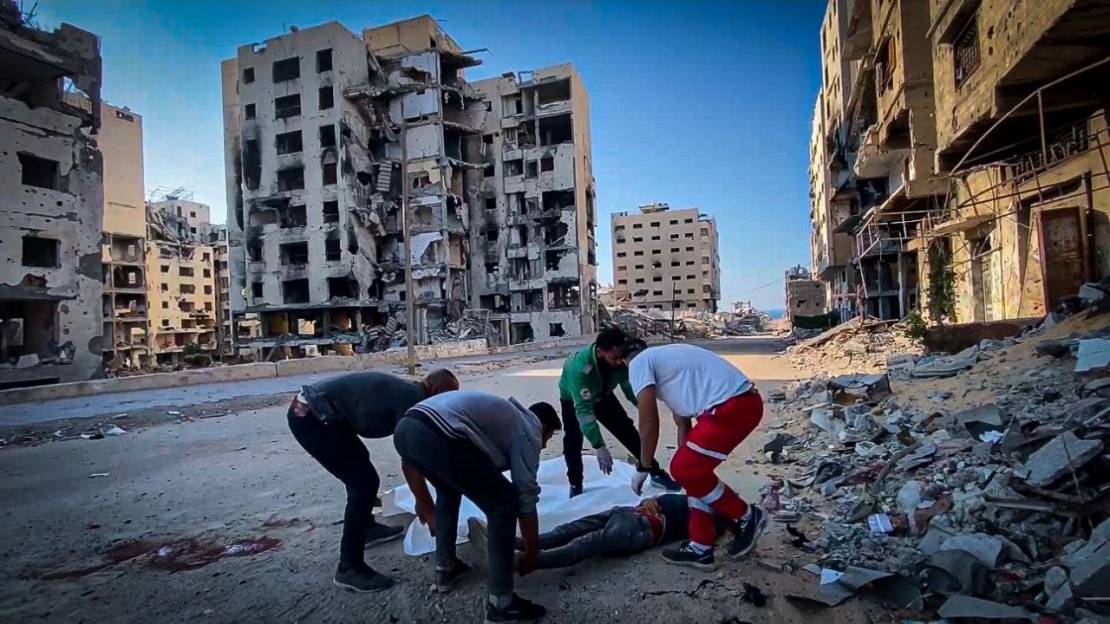 شهداء ونسف مبانٍ مستمر في جباليا في "أسوأ أشهر الحرب" على شمال غزة