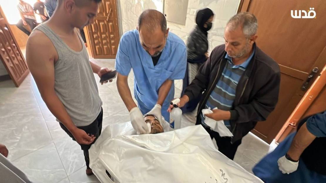 تجويع مستمر وشهداء وجرحى في جنوب قطاع غزة وشماله