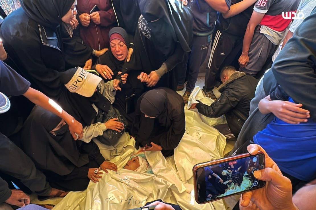 عيد غزة المحمل بالدم: شهداء وجرحى وقصف متواصل