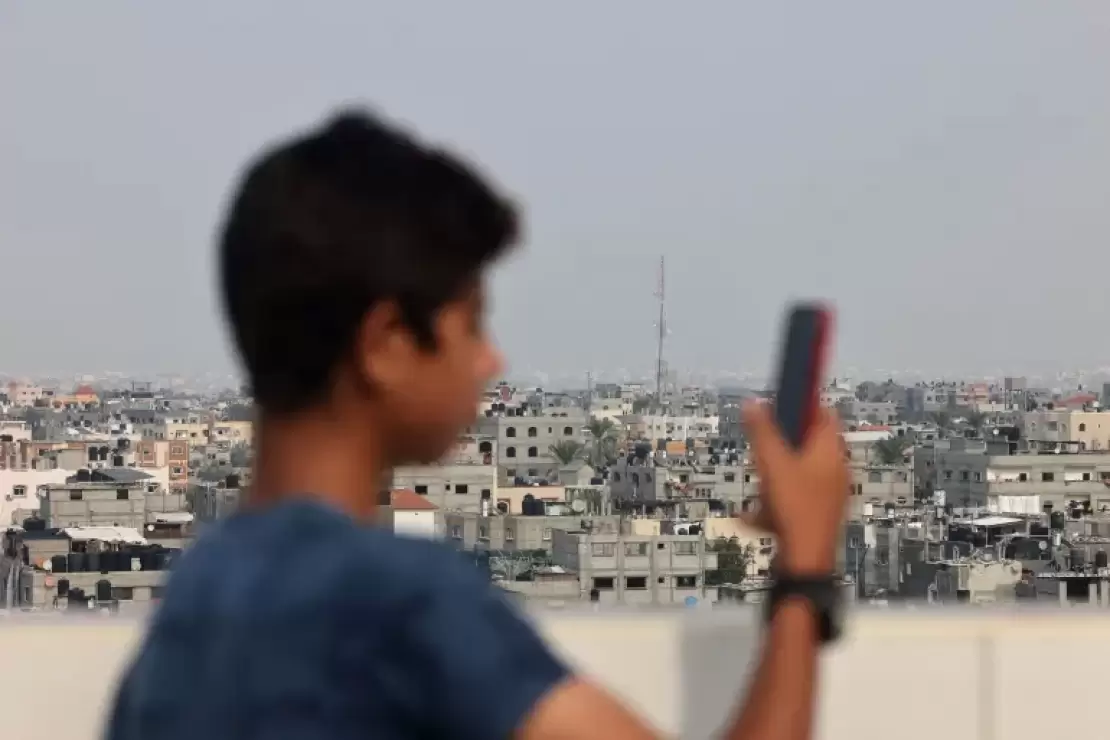 الاحتلال يقطع الاتصالات في غزة: طواقم الإنقاذ مشلولة