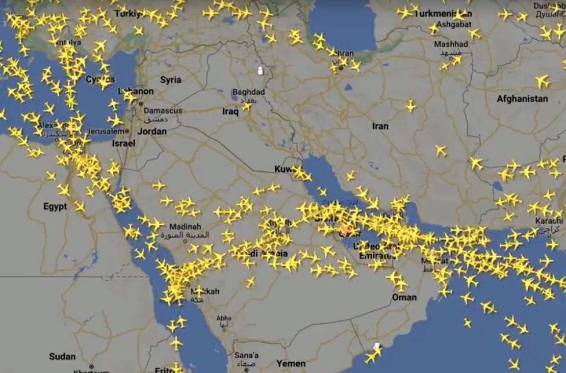 إغلاقات جماعية ومسارات جوية جديدة لحركة الطيران في أجواء الشرق الأوسط