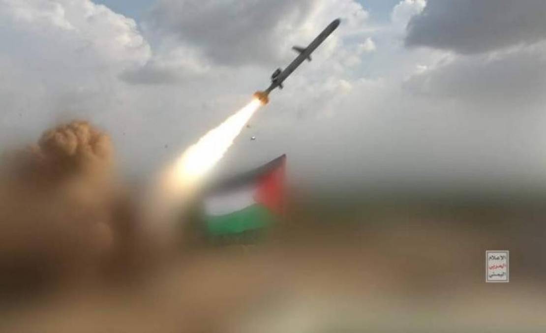 صاروخ يمني يستهدف جنوب فلسطين المحتلة ردًا على عدوان غزة 