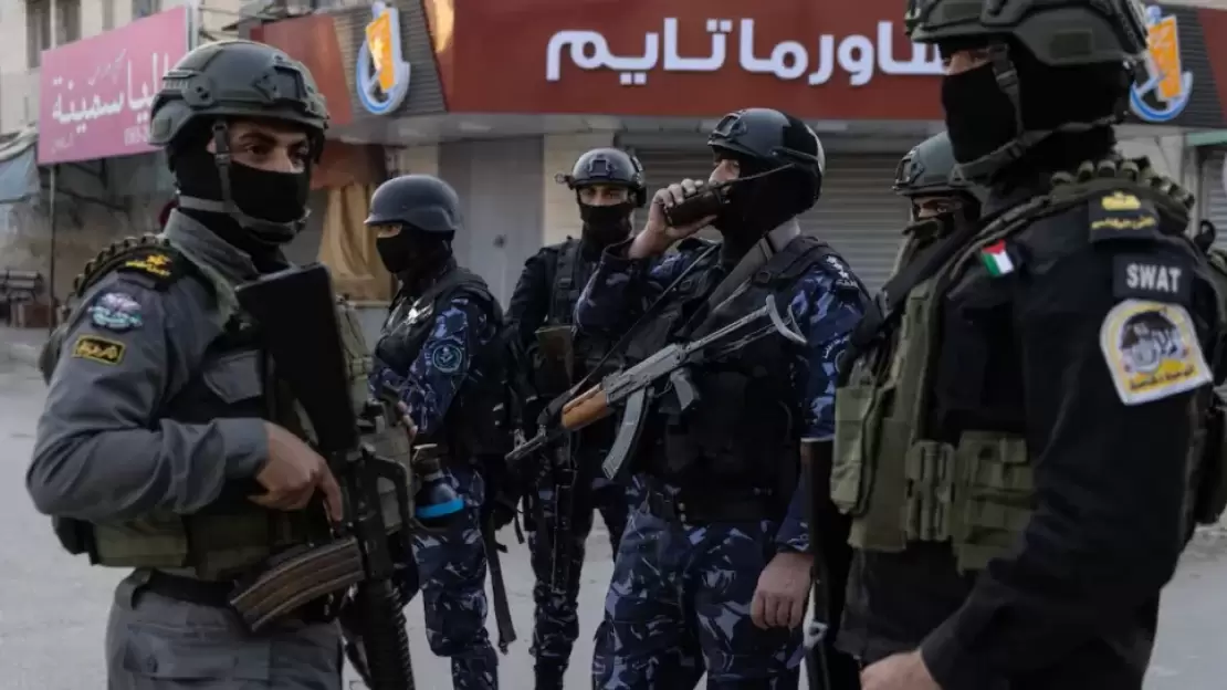 ترامب-يوقف-تمويل-الأجهزة-الأمنية.png-223104886