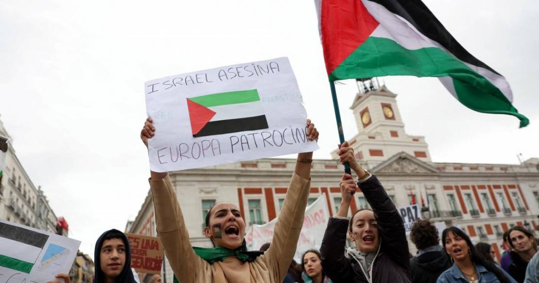 2023-10-29T134719Z_1450012433_RC2D24AQX7XS_RTRMADP_3_ISRAEL-PALESTINIANS-PROTESTS-SPAIN-1